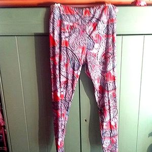 LuLaRoe leggings with bright pattern